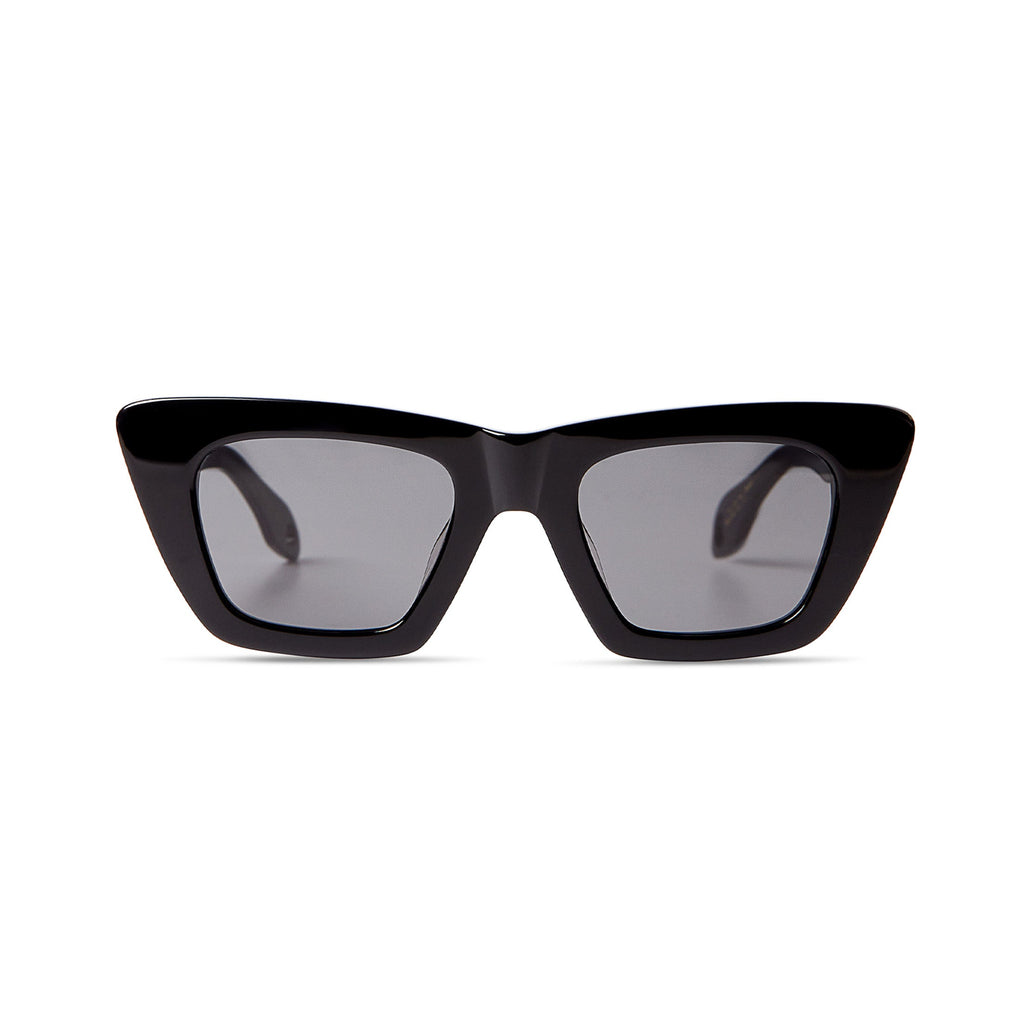 Lori in Gloss Black